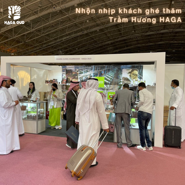 Gian hàng Trầm Hương HAGA được đông đảo khách hàng ghé thăm tại hội chợ Beautyworld Ả Rập Saudi 2022
